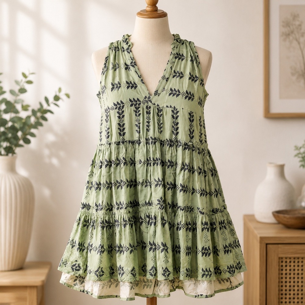NWT Cupshe Tiered Mini Dress Womens XL Green Tribal Print Sleeveless‎ V-Neck